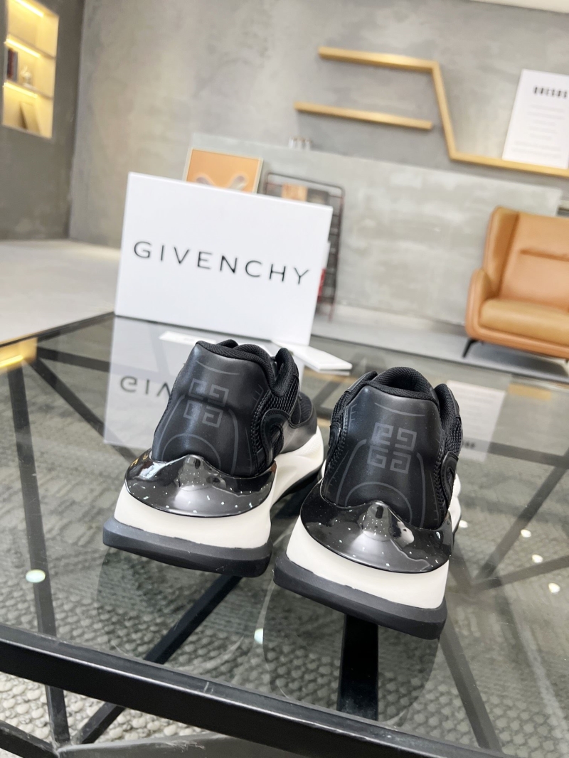 Givenchy Sneakers